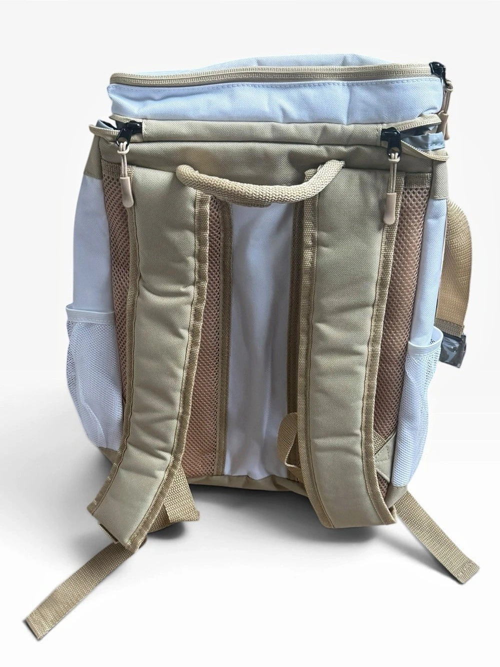 NWT Tommy Bahama White Tan Insulated Backpack Cooler - Picture 4 of 7